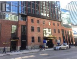 #4105 -88 BLUE JAYS WAY, toronto, Ontario