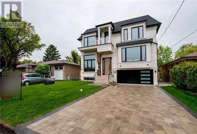 400 PATRICIA AVE, toronto, Ontario