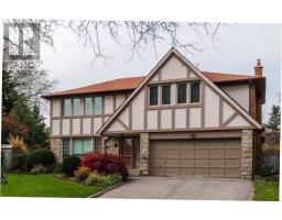 1 GOSSAMER AVE, toronto, Ontario